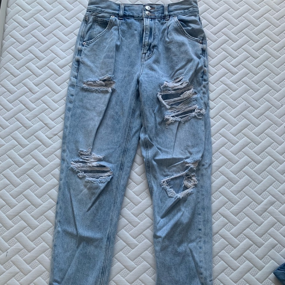 aeo mom jeans